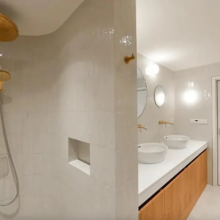 Luxury Design Duplex In Zizkov 186 Sq M * Prague