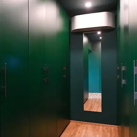 Luxury Design Duplex In Zizkov 186 Sq M * Prague